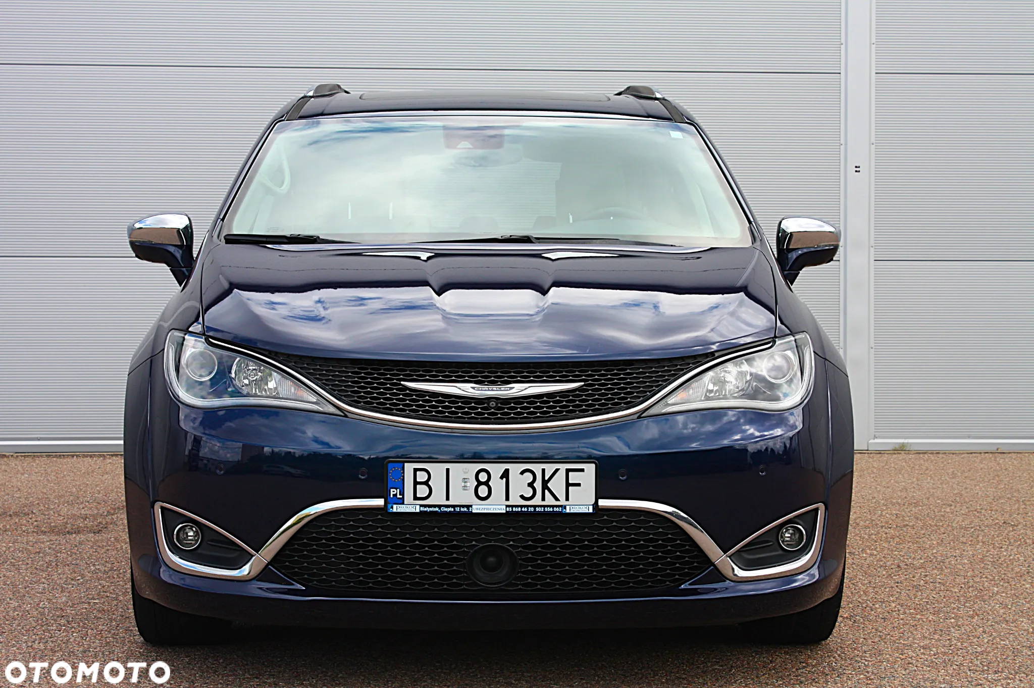 Chrysler Pacifica - 5