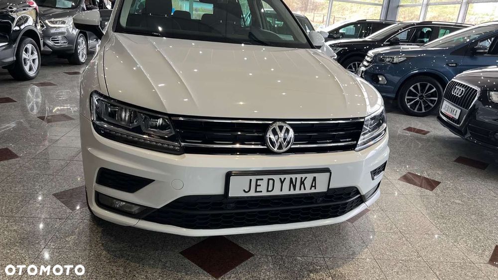 Volkswagen Tiguan - 15
