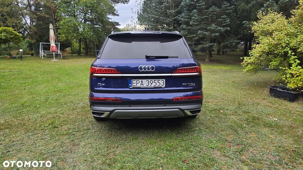 Audi Q7 55 TFSI e Quattro S Line Tiptr - 4