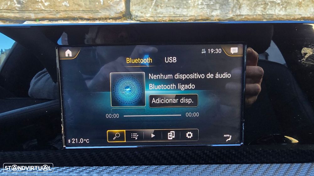 Mercedes-Benz CLA 250 - 42