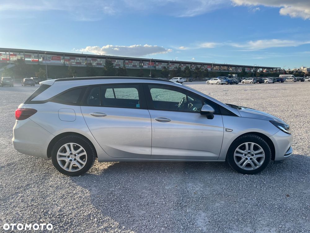 Opel Astra V 1.6 CDTI Enjoy - 4