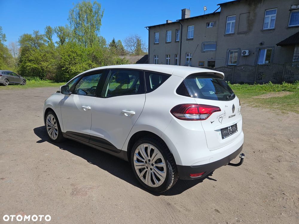 Renault Scenic - 8