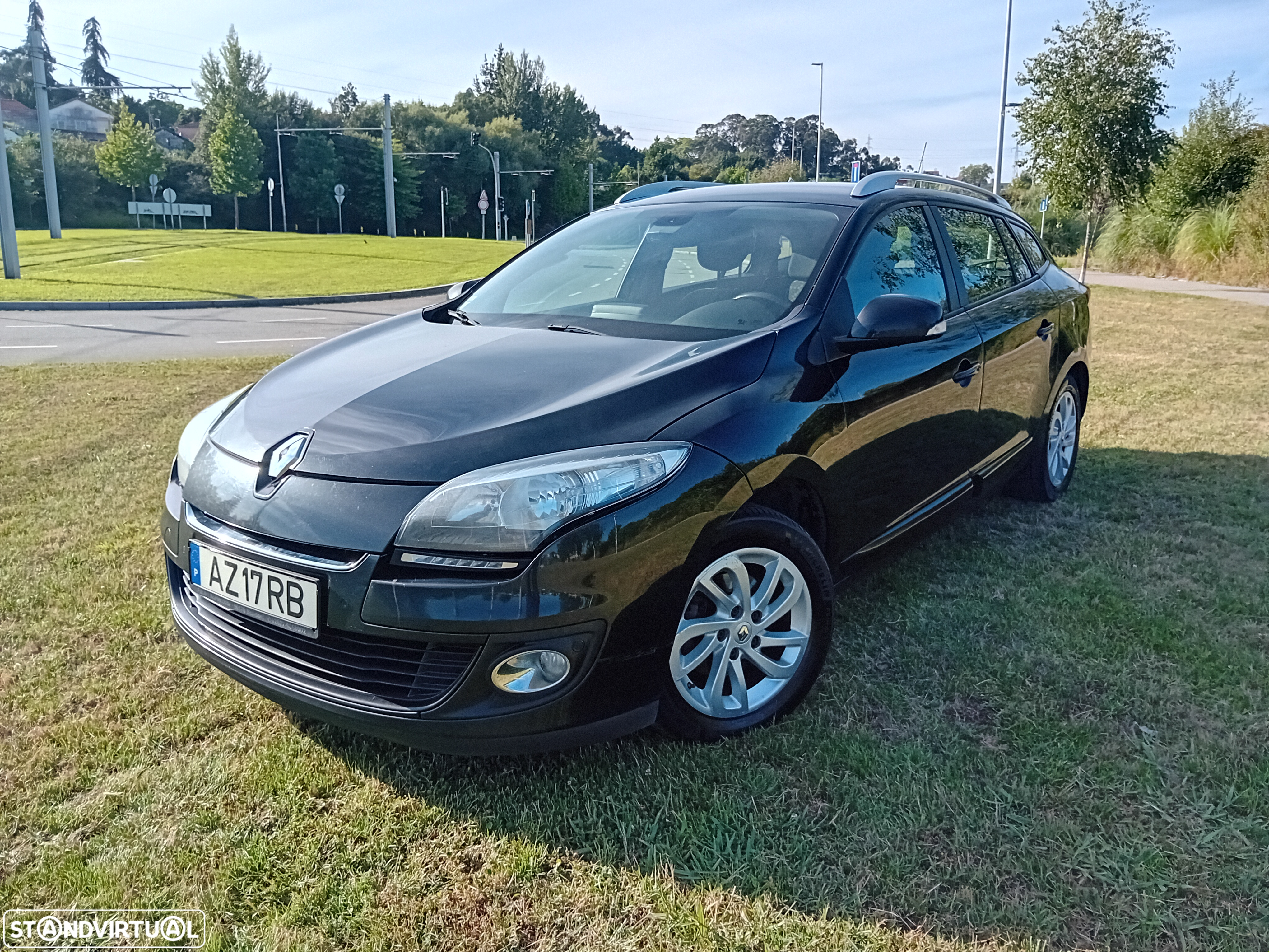 Renault Mégane Sport Tourer dCi 110 FAP EDC Dynamique - 3