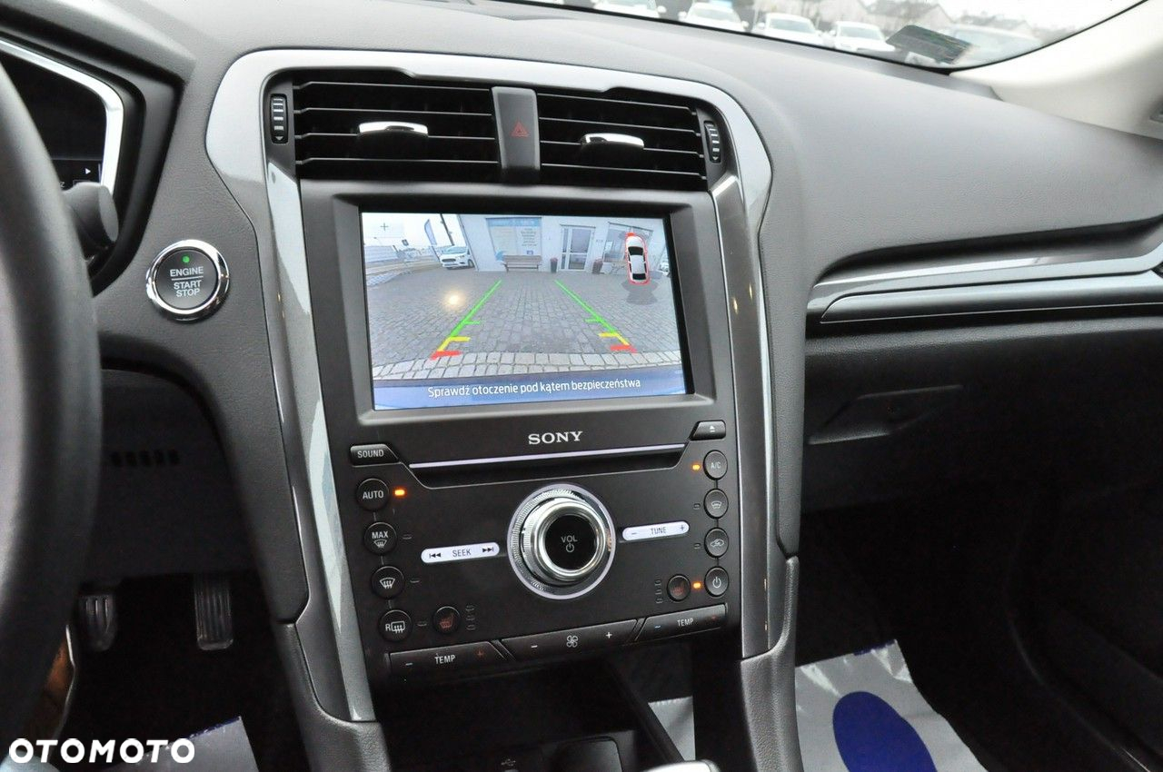 Ford Mondeo - 29