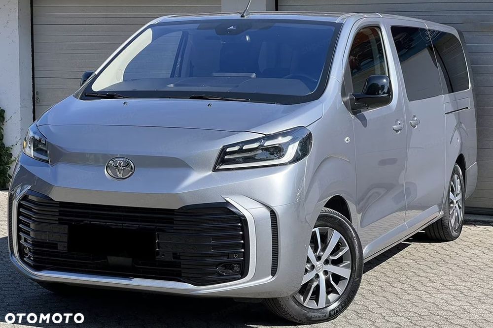 Toyota Proace Verso Long Business 2.2 180KM - 3