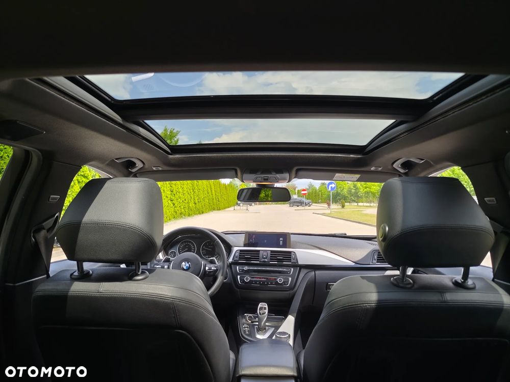 BMW Seria 3 320d xDrive Sport Line - 16