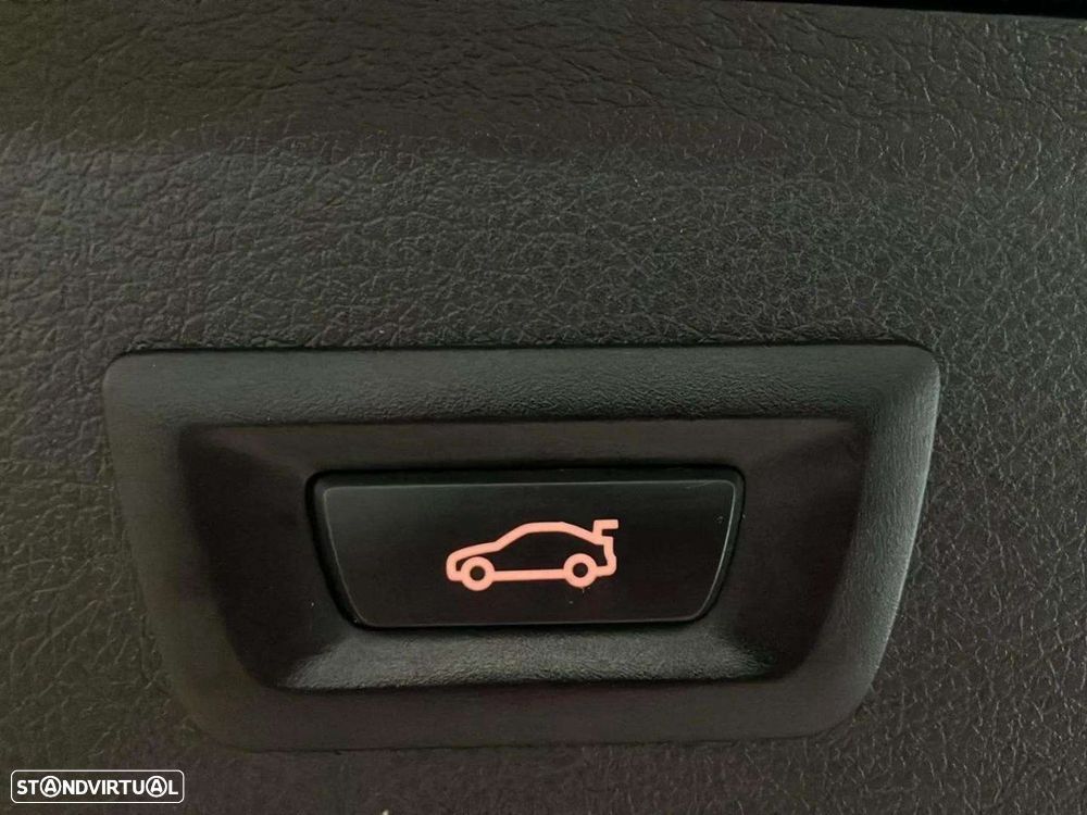 BMW 216 Active Tourer - 25