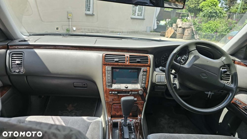 Infiniti Q45 4.5 V8 - 13