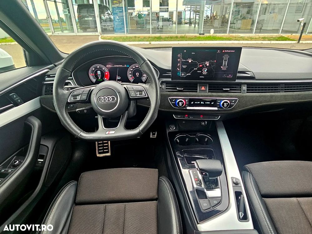 Audi A4 Limuzina 30 TDI S tronic MHEV S Line - 5