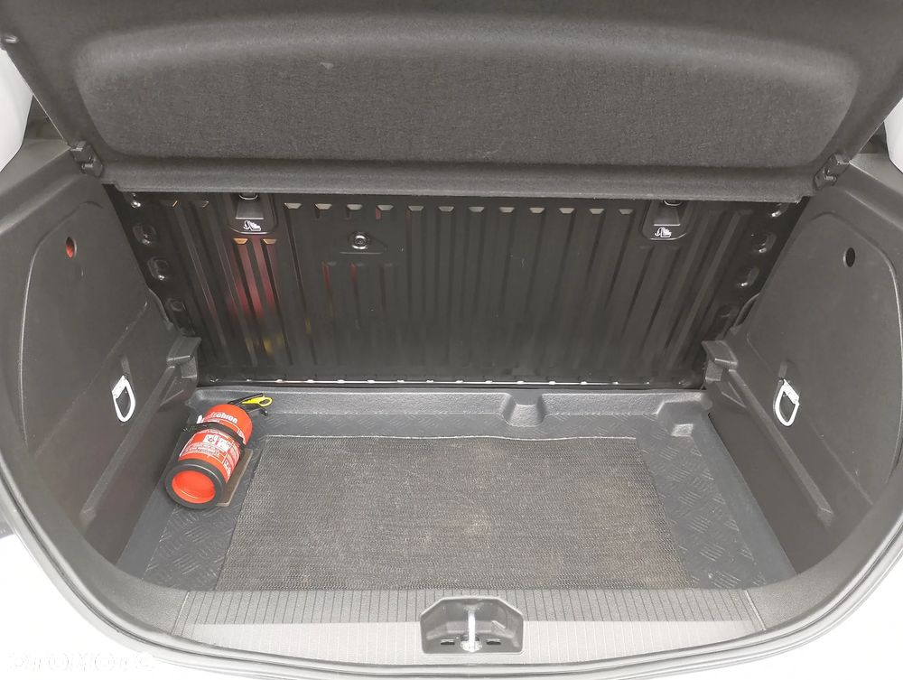 Opel Corsa 1.4 Enjoy - 20