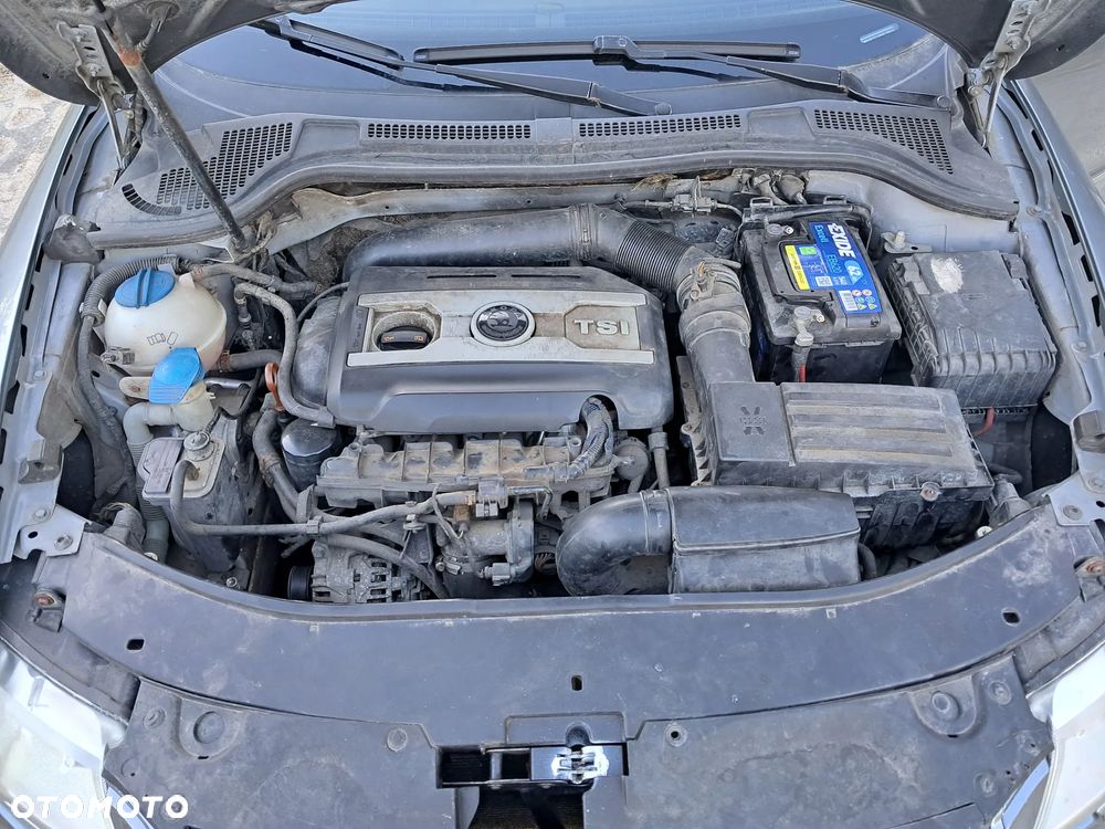 Skoda Superb 1.8 TSI FAMILY - 13