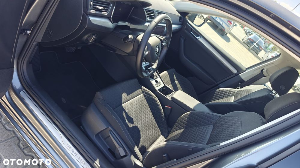Skoda Superb 1.5 TSI Ambition DSG - 9