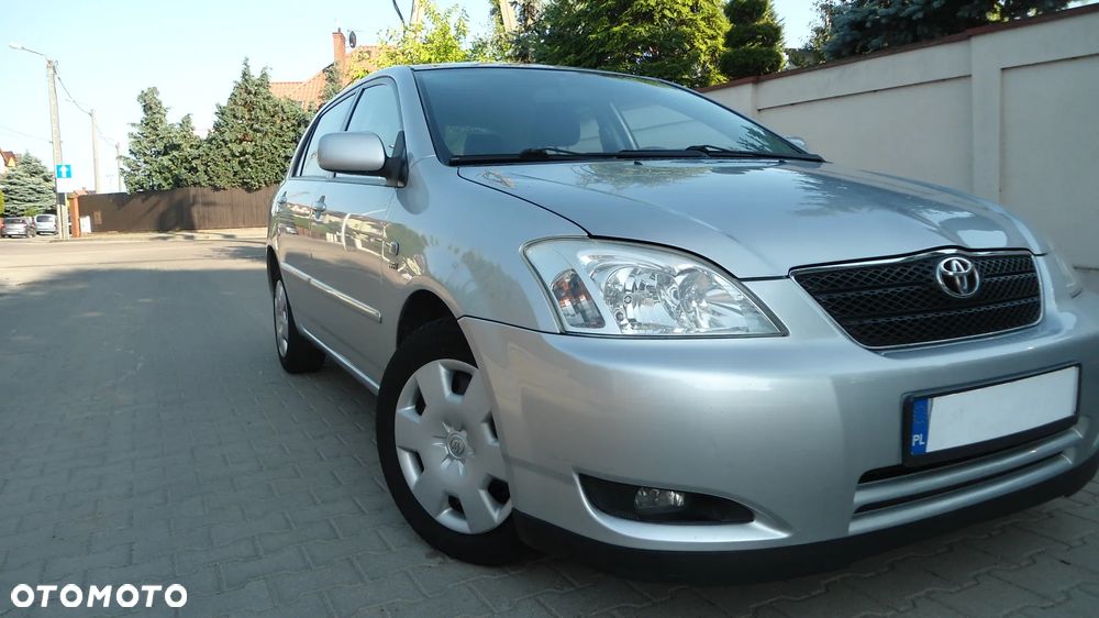 Toyota Corolla 1.6 VVT-i Sol (air6) - 2
