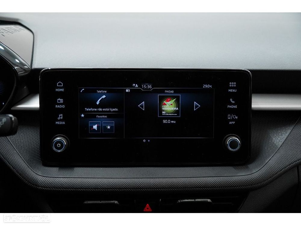 Skoda Fabia 1.0 TSI Selection DSG - 28