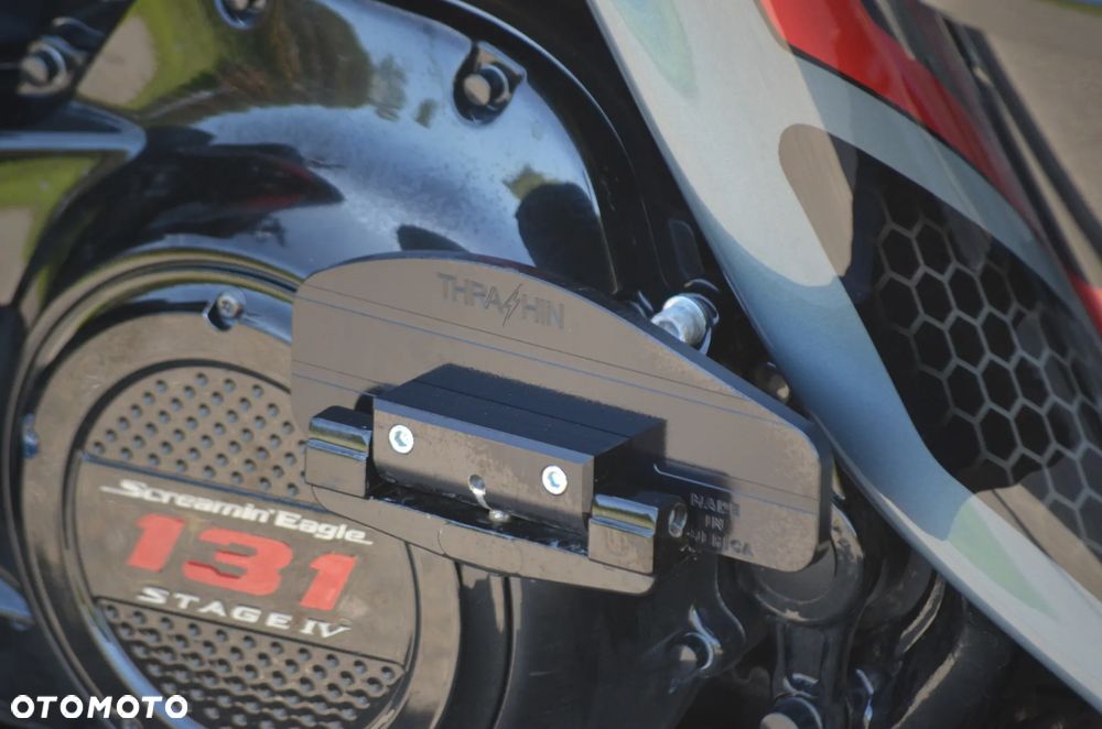 Harley-Davidson Touring Street Glide - 15