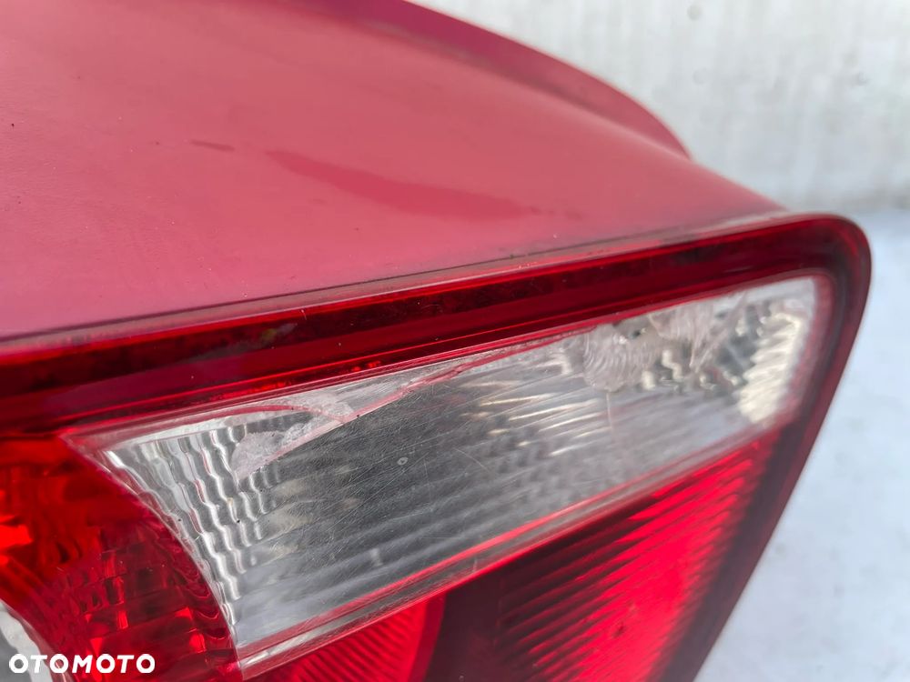 LAMPA LEWY TYŁ SEAT IBIZA IV 3D 6J3945095F - 3