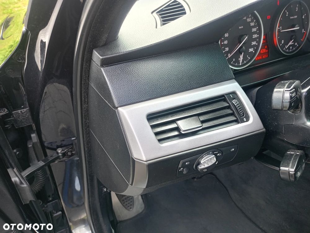 BMW Seria 5 520d Edition Sport - 19