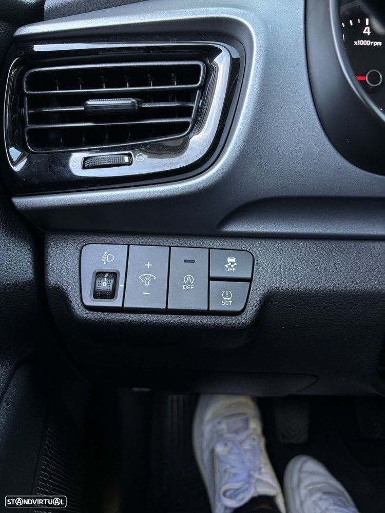 Kia Stonic 1.0 T-GDi Active - 21