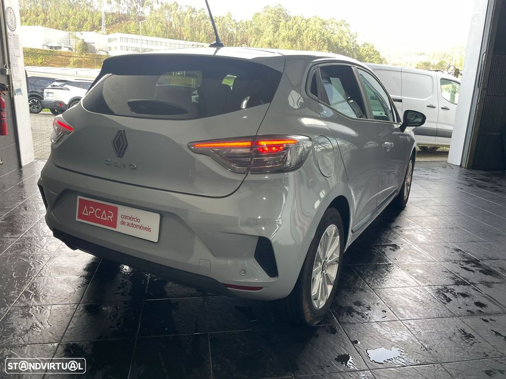 Renault Clio 1.5 Blue dCi Limited - 11