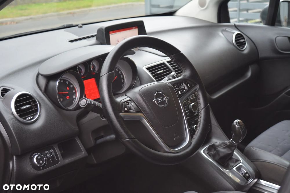Opel Meriva 1.4 T Cosmo - 19