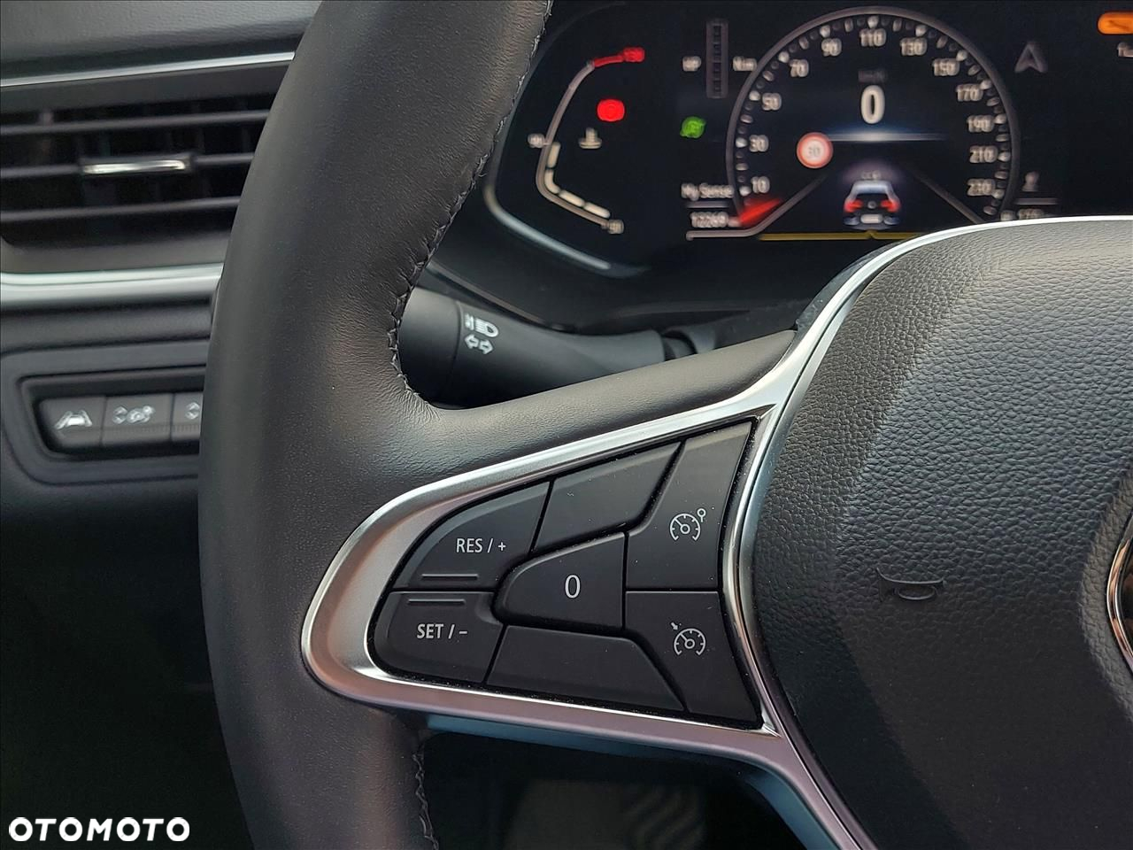 Renault Captur - 13