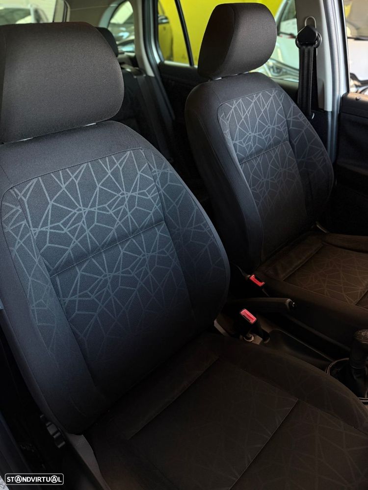 Skoda Fabia 1.2 Family - 7