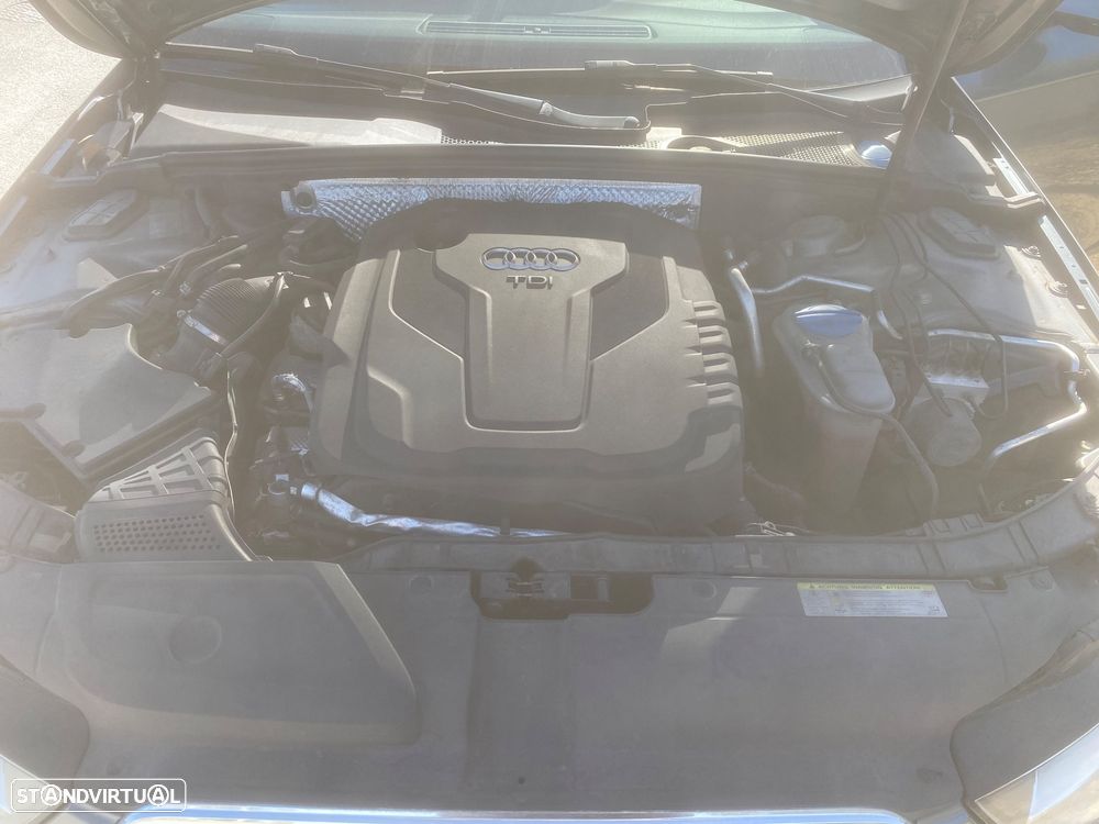 Audi A4 Avant 2.0 TDI ultra DPF Attraction - 18