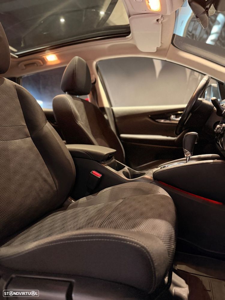 Nissan Qashqai 1.2 DIG-T 360 Xtronic - 29