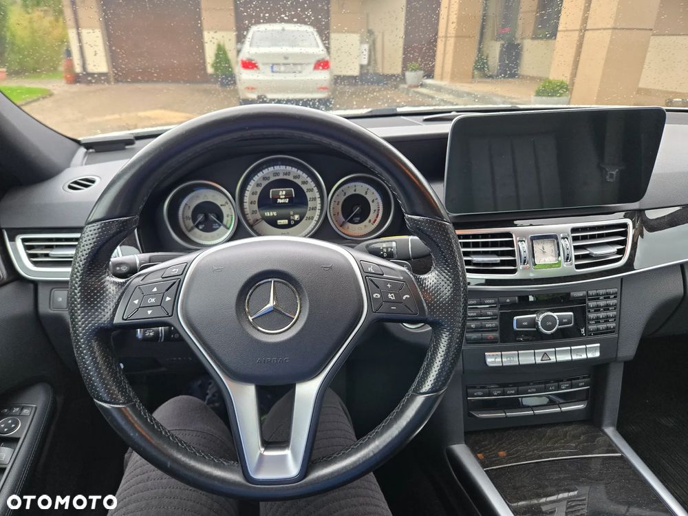 Mercedes-Benz Klasa E 400 7G-TRONIC Avantgarde - 17