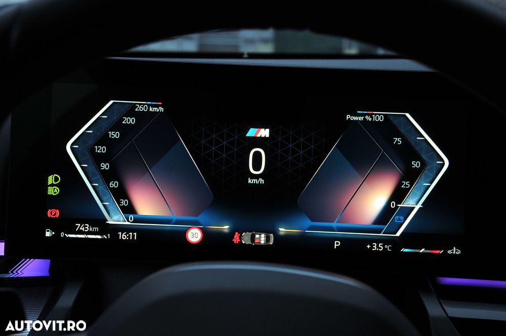 BMW Seria 5 520i AT MHEV - 40