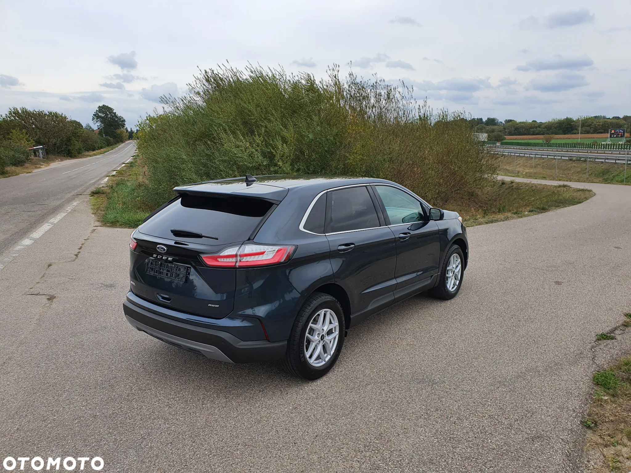 Ford Edge - 17