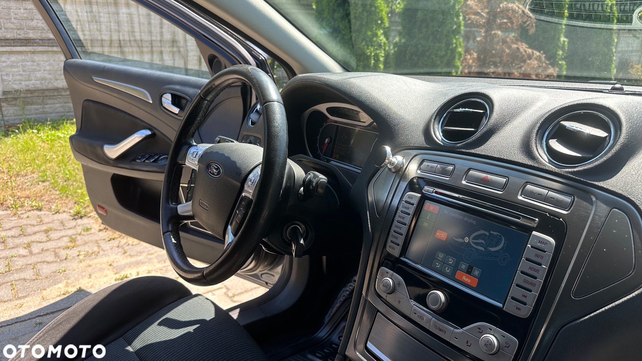 Ford Mondeo 2.0 Titanium X - 14