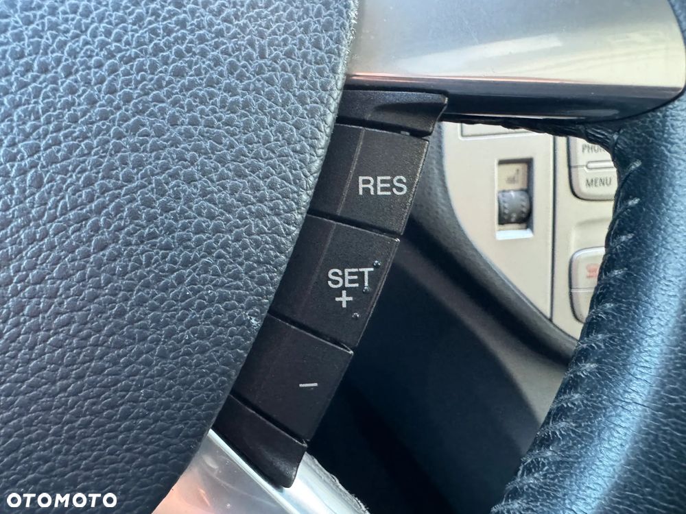 Ford Kuga 2.0 TDCi 4x4 Titanium - 20