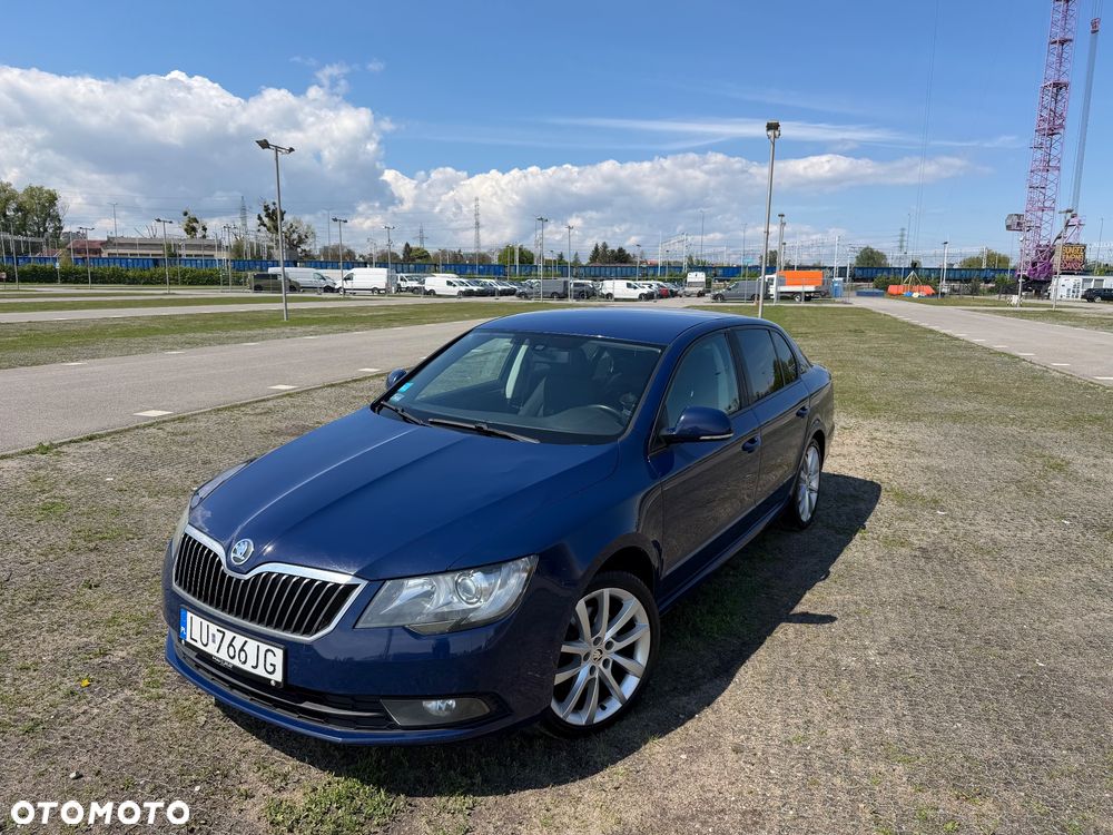 Skoda Superb 2.0 TDI Active - 2