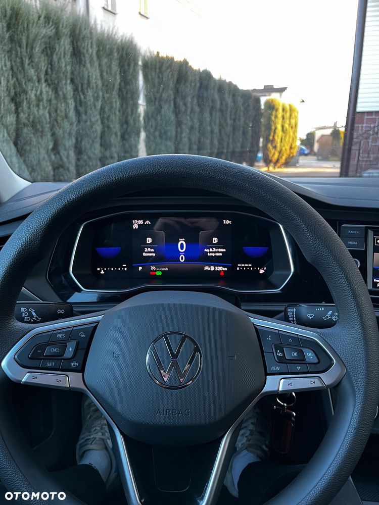 Volkswagen Jetta - 7