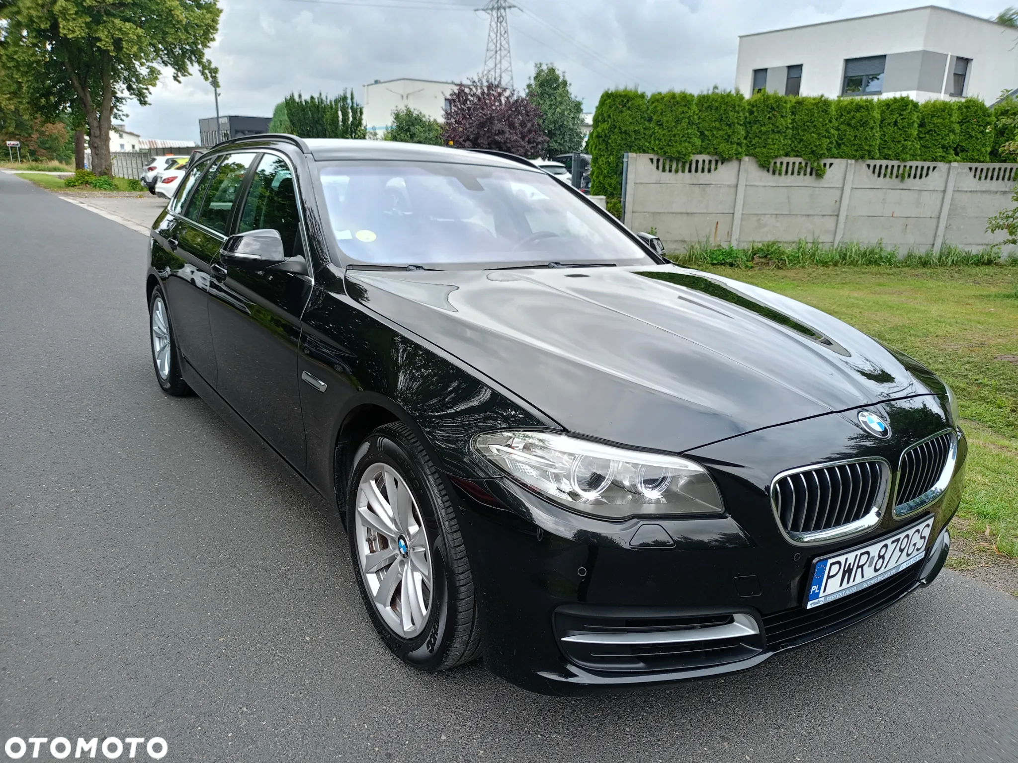 BMW Seria 5 518d Touring - 2