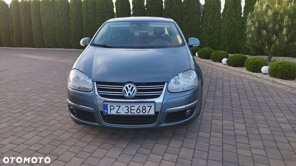 Volkswagen Jetta 1.4 TSI Comfortline - 9