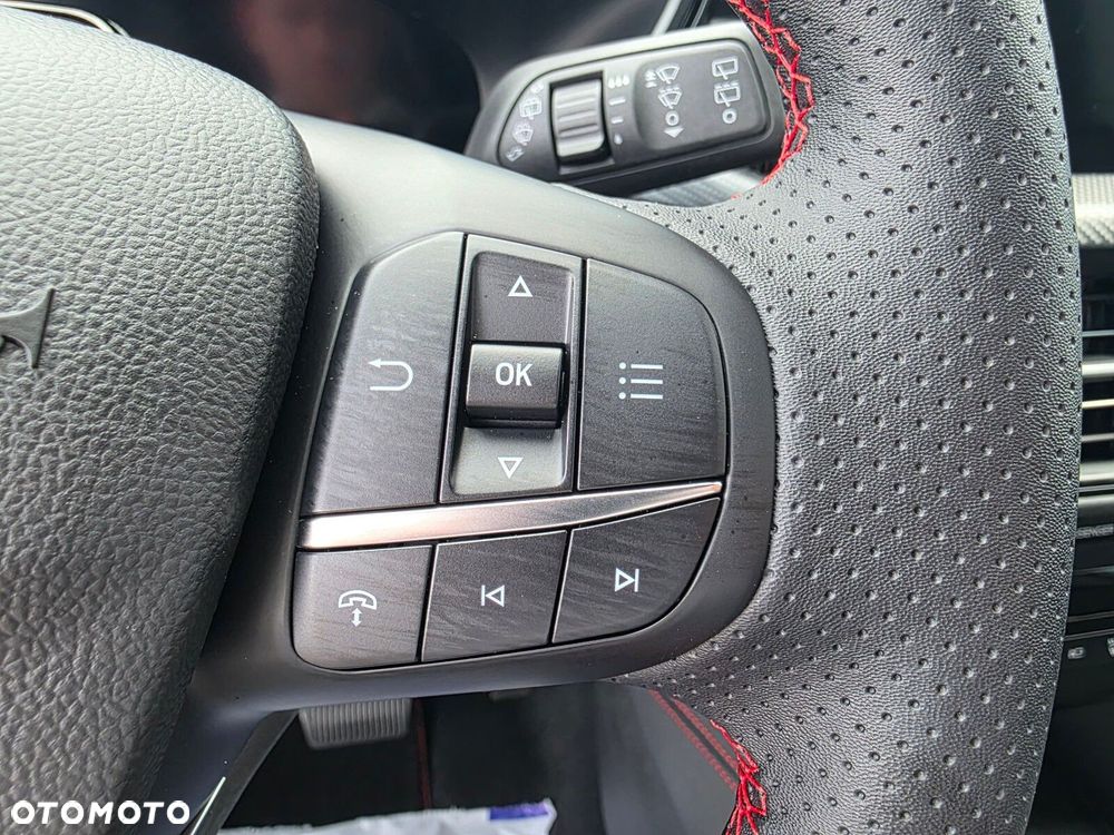 Ford Kuga - 23