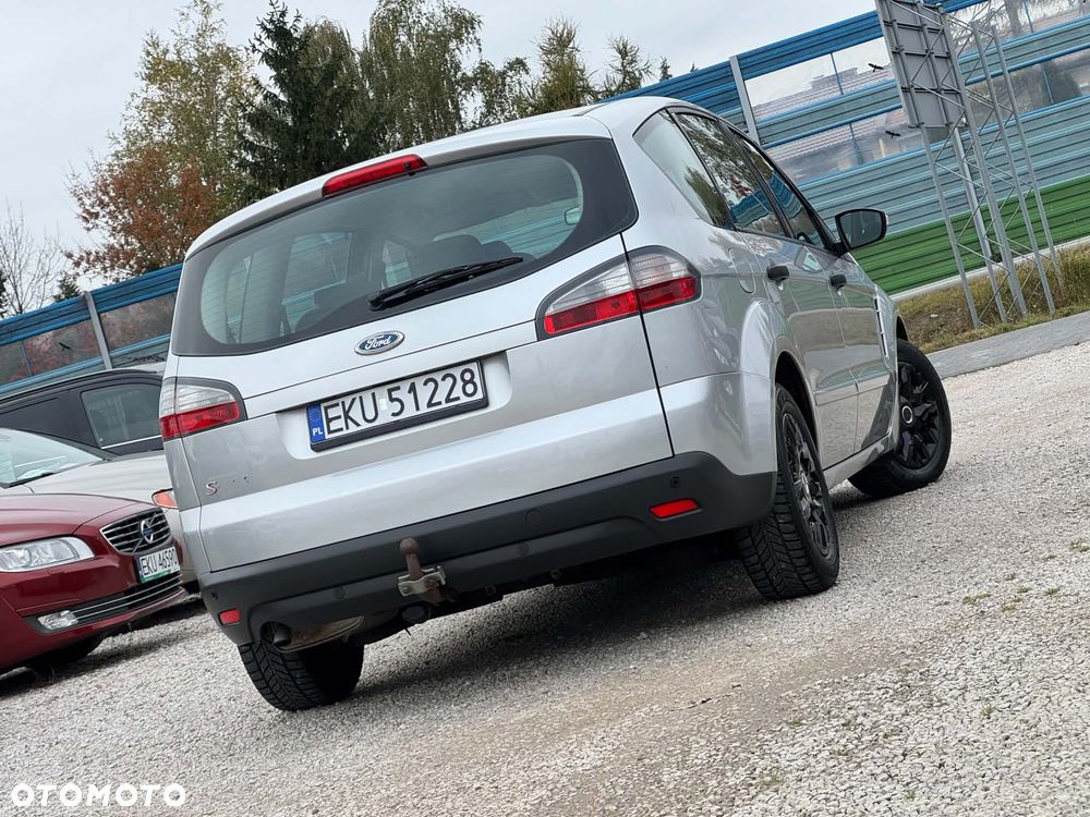 Ford S-Max 2.0 Ambiente - 13