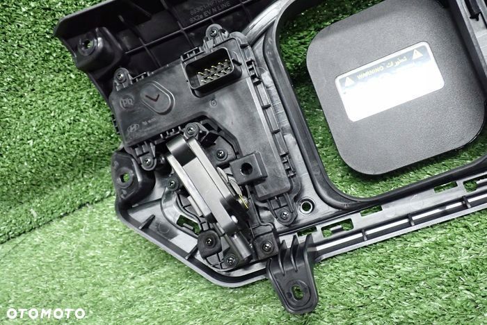 HYUNDAI KONA II EV ELECTRIC 23- gniazdo do ładowania 863CC-HF710 - 7