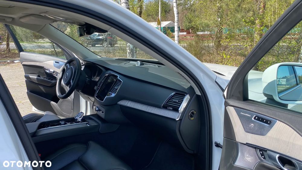 Volvo XC 90 B5 D AWD Ultimate Bright 7os - 21