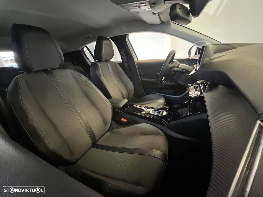 Peugeot e-208 Active Pack - 9