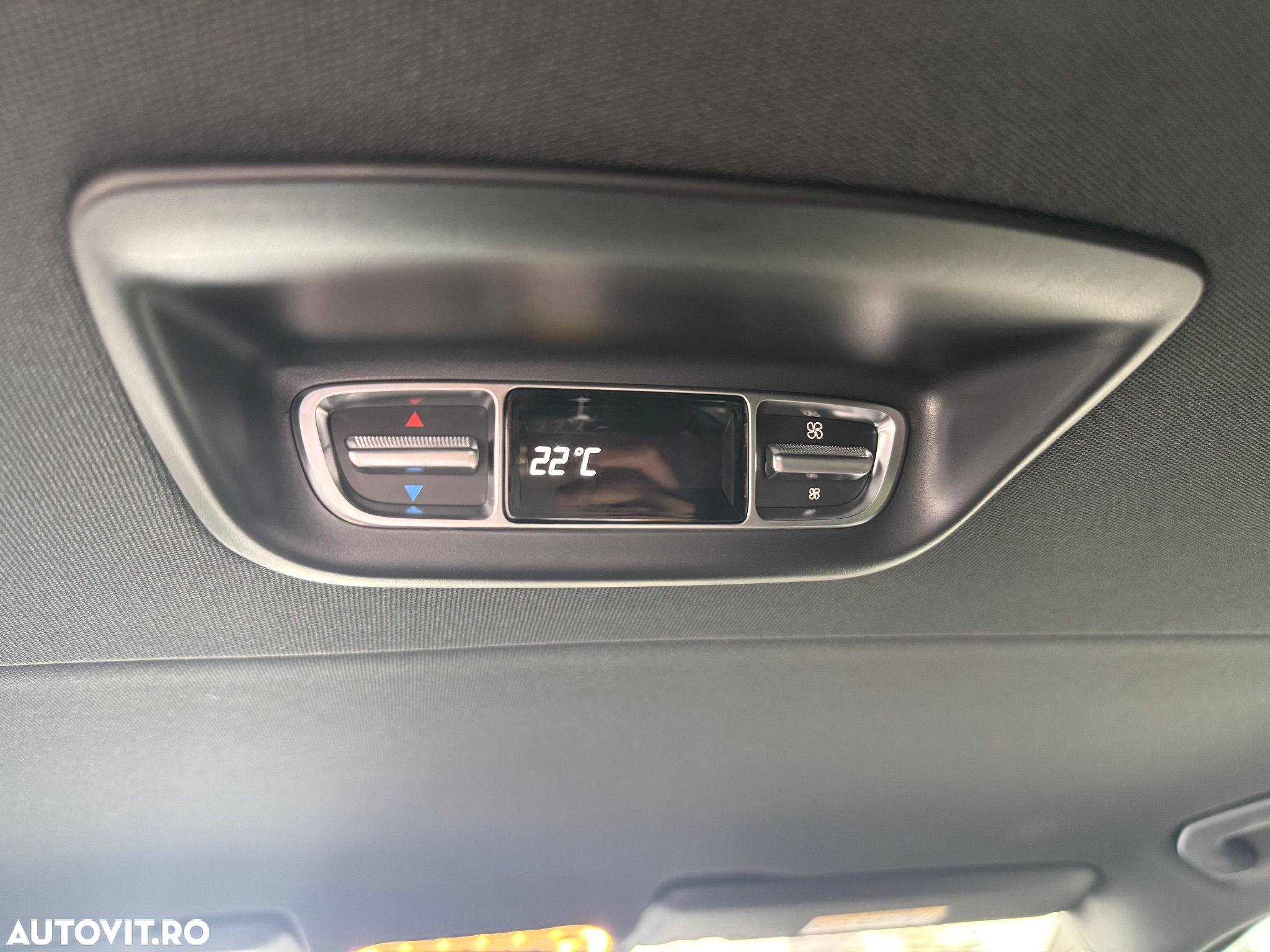 Mercedes-Benz V 300 d extralang 4Matic 9G-TRONIC Exclusive - 14