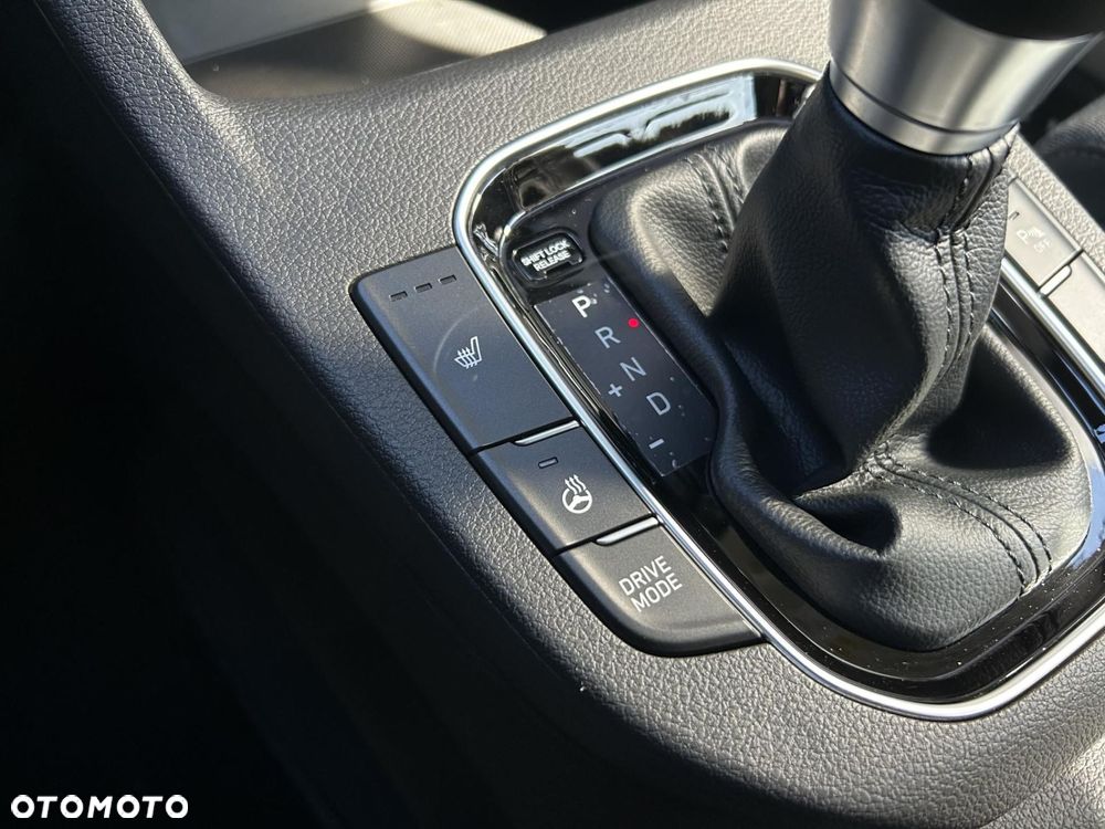 Hyundai i30 1.5 T-GDI 48V Smart DCT - 26