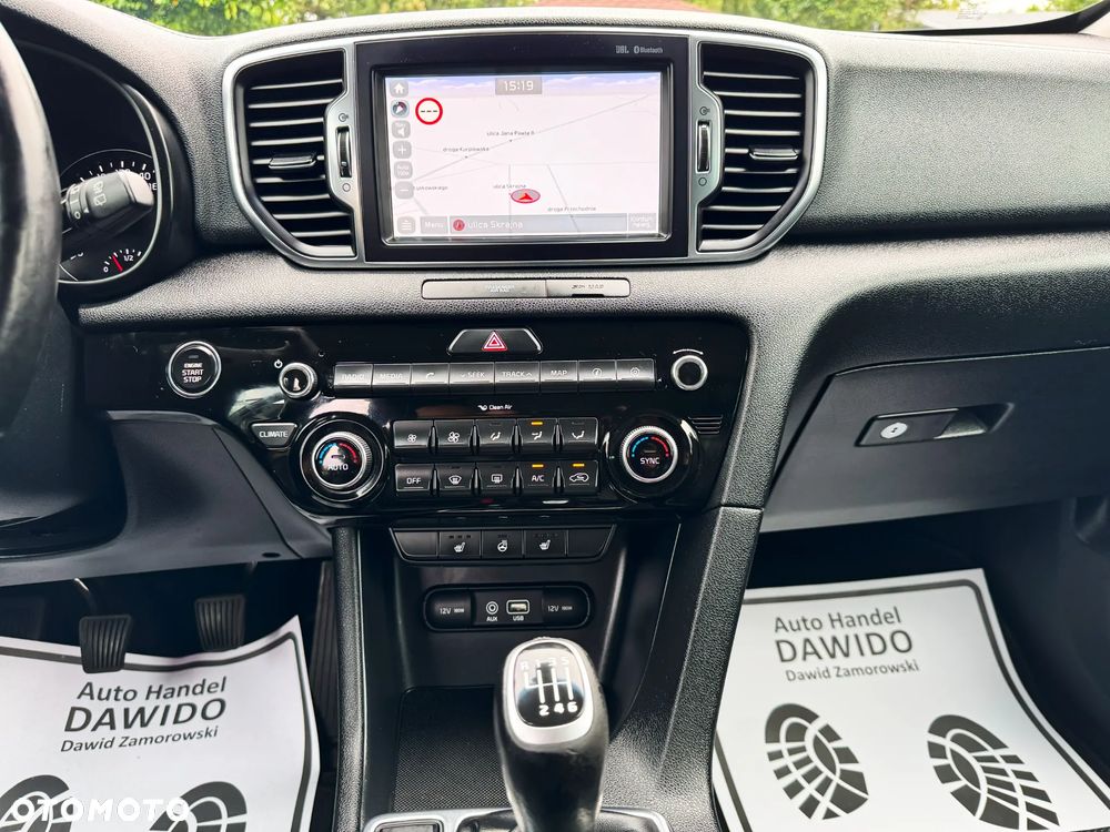 Kia Sportage 1.6 GDI 2WD Dream-Team Edition - 25