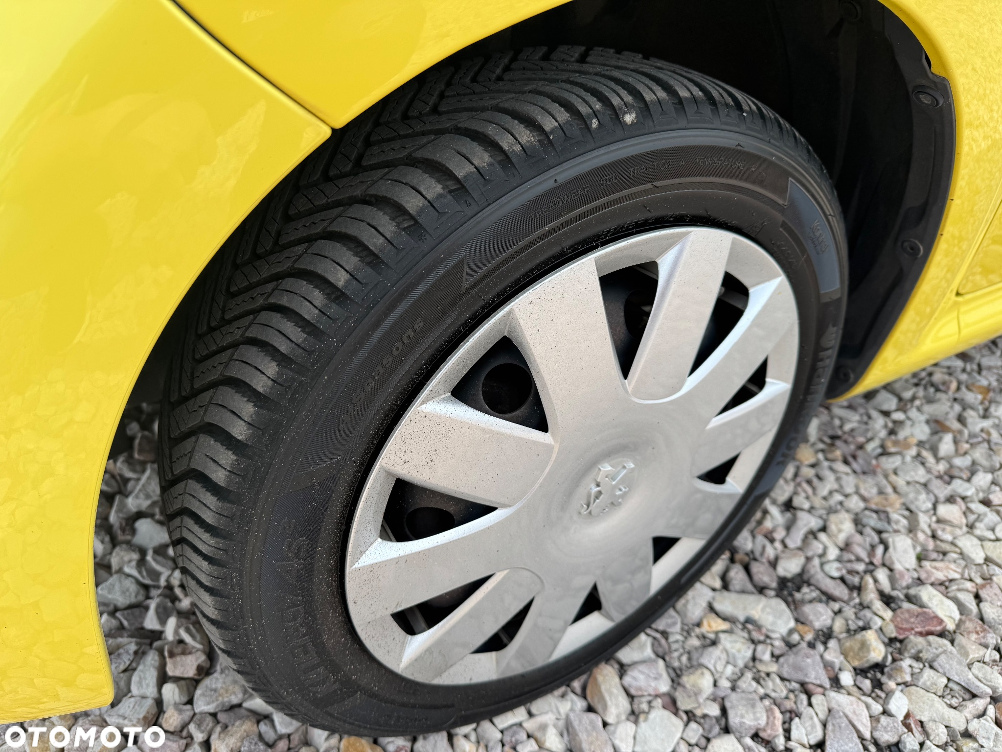 Peugeot 107 - 18