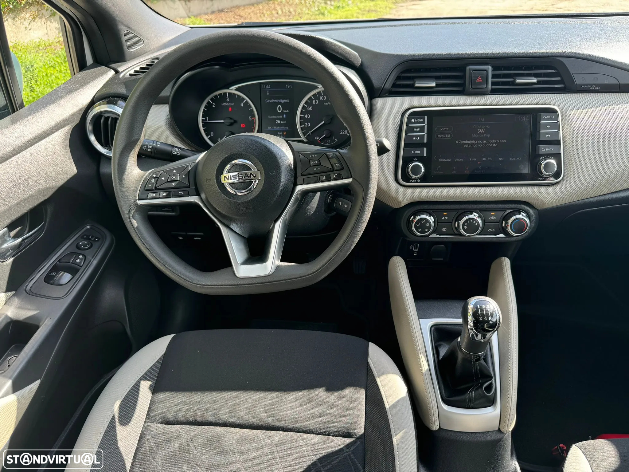 Nissan Micra 1.5 dCi Acenta - 11
