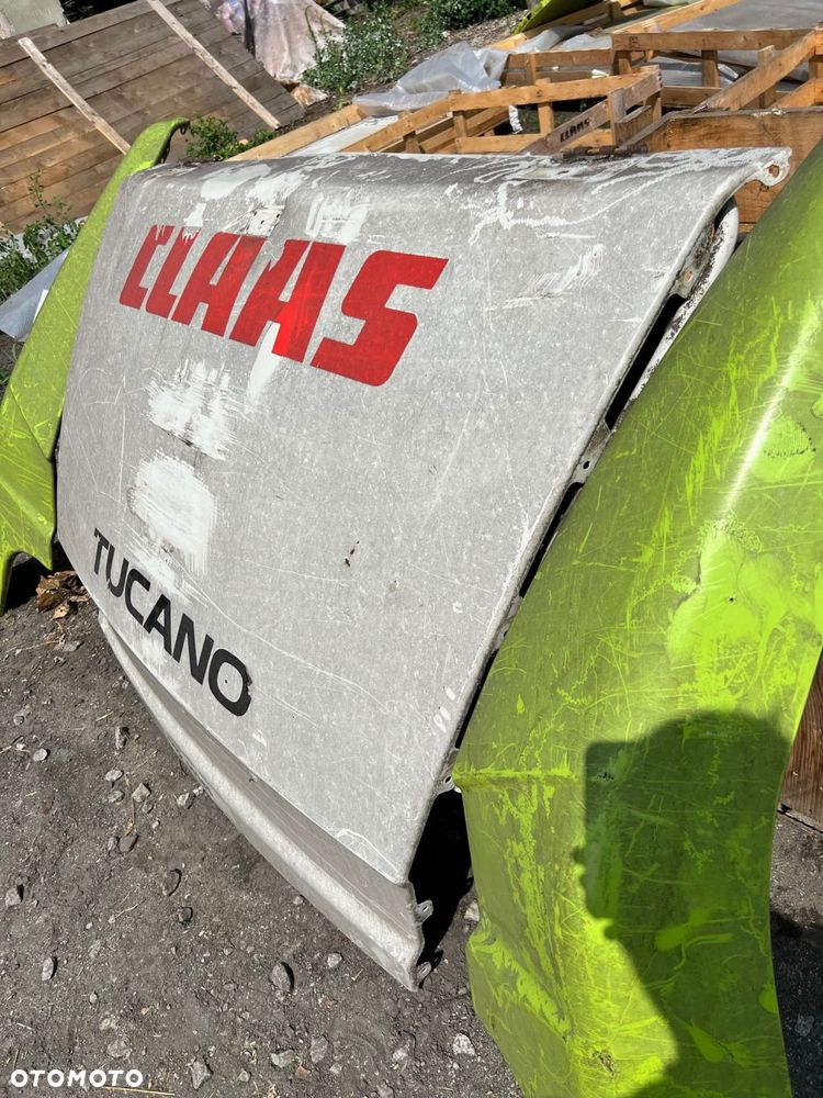 Claas Tucano Pokrywa tylna prawa 0005499632 - 2