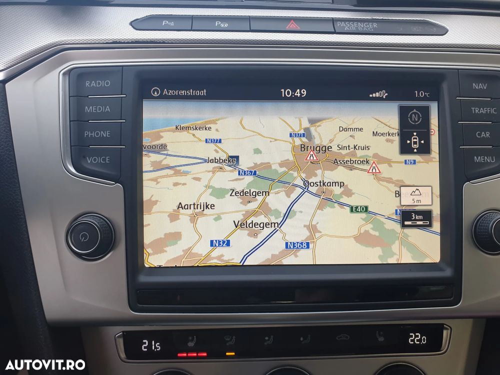 Volkswagen Passat 2.0 TDI SCR DSG Comfortline - 8