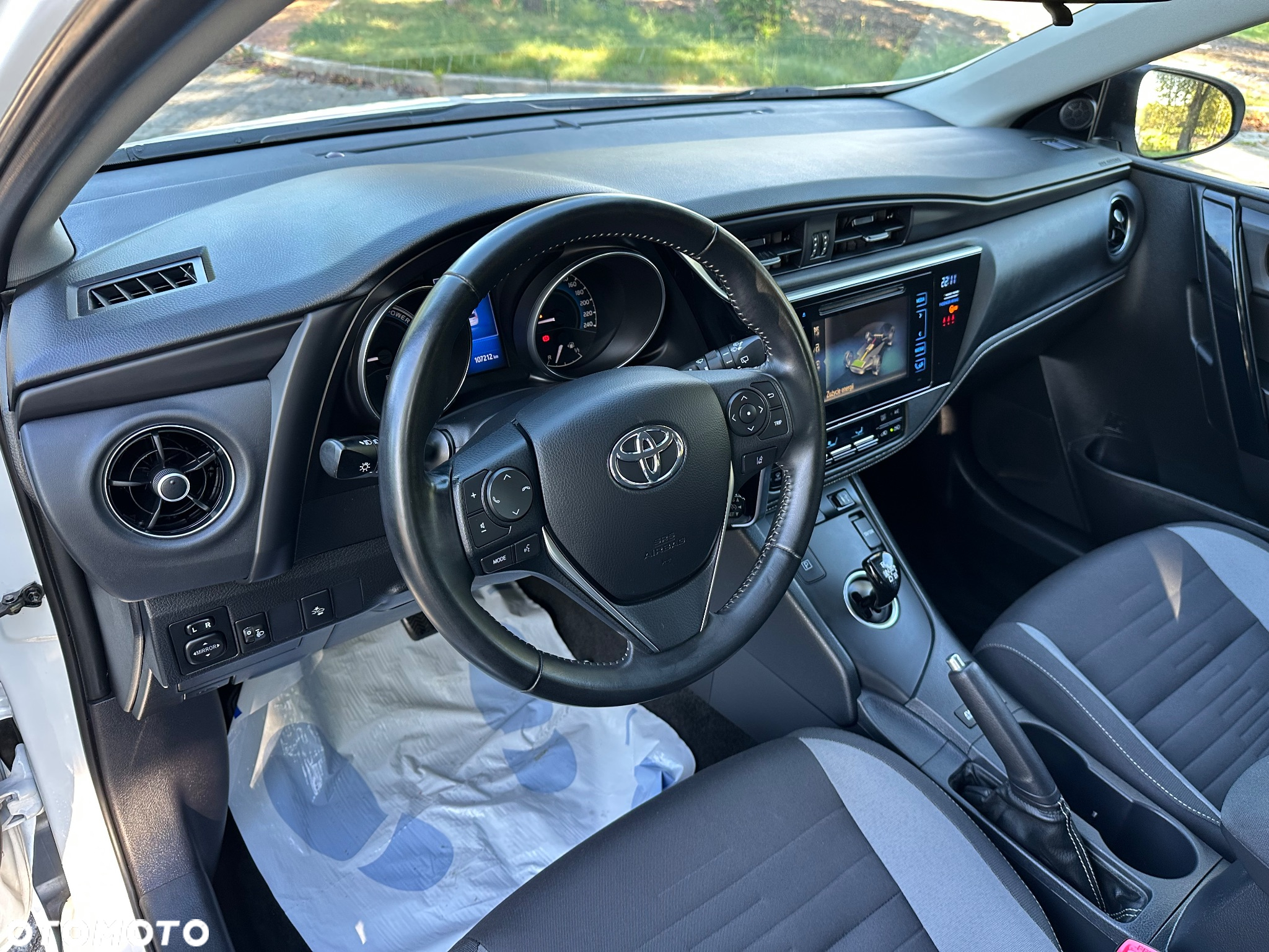 Toyota Auris 1.8 VVT-i Hybrid Automatik Comfort - 8